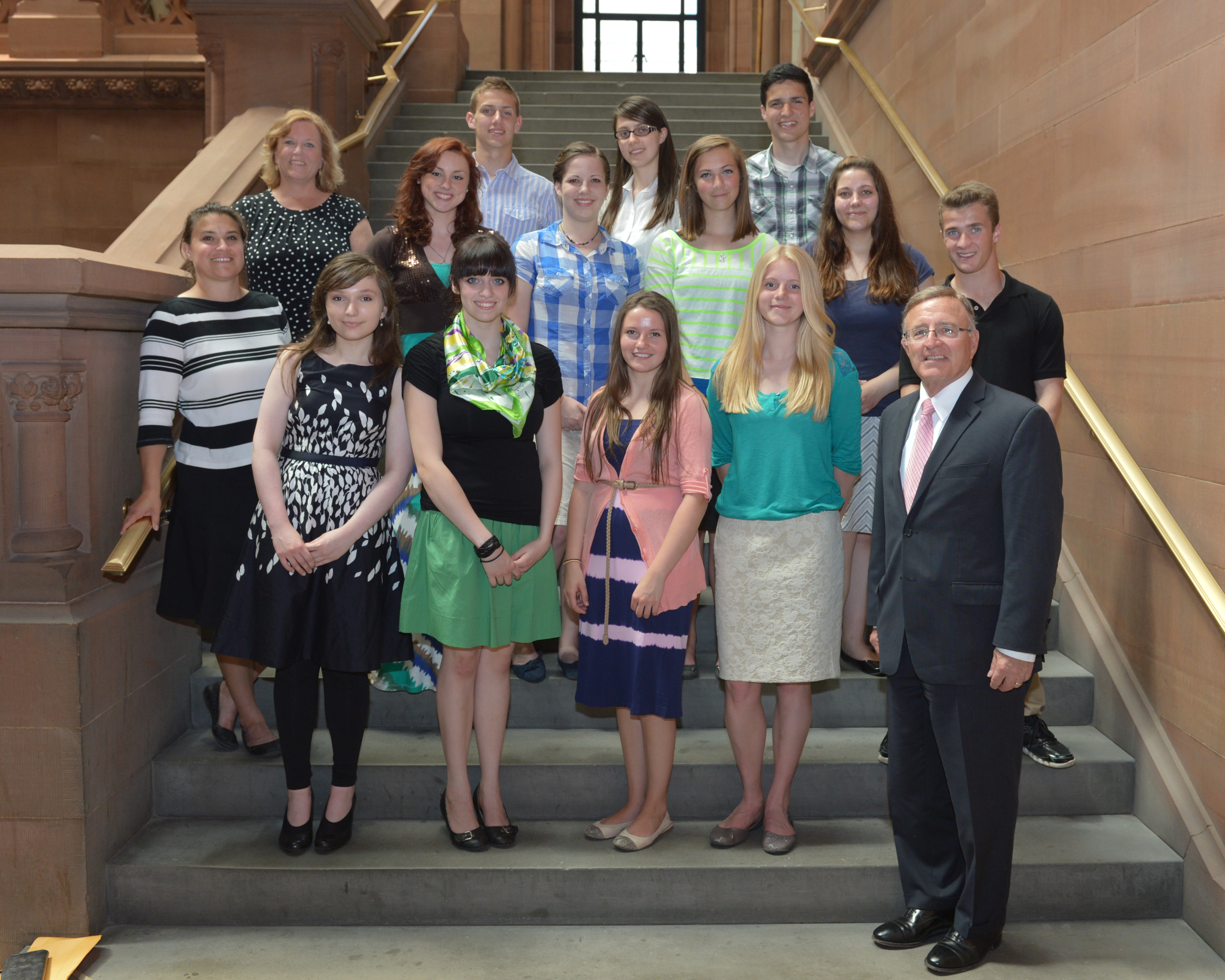 students-from-living-word-academy-tour-the-capitol-nysenate-gov